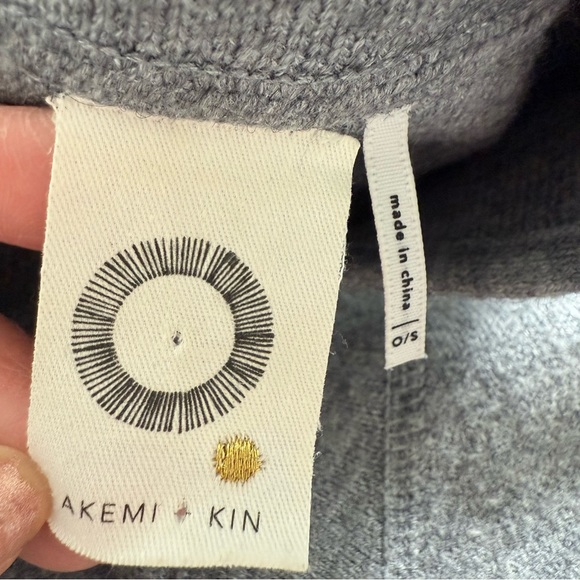 Akemi + Kin Long Felted Oversized Vest, one size - Picture 11 of 14